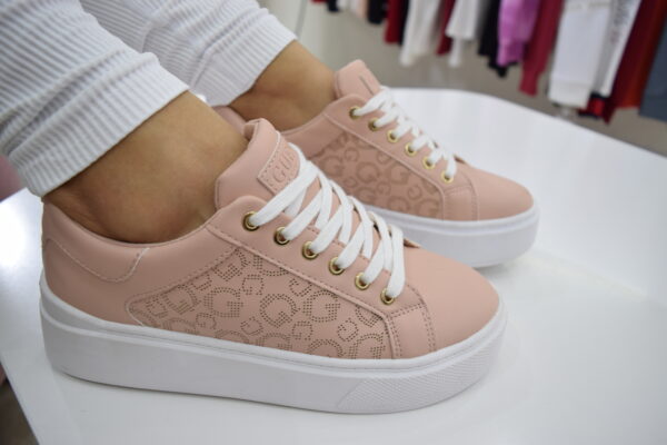 Tenis Guess